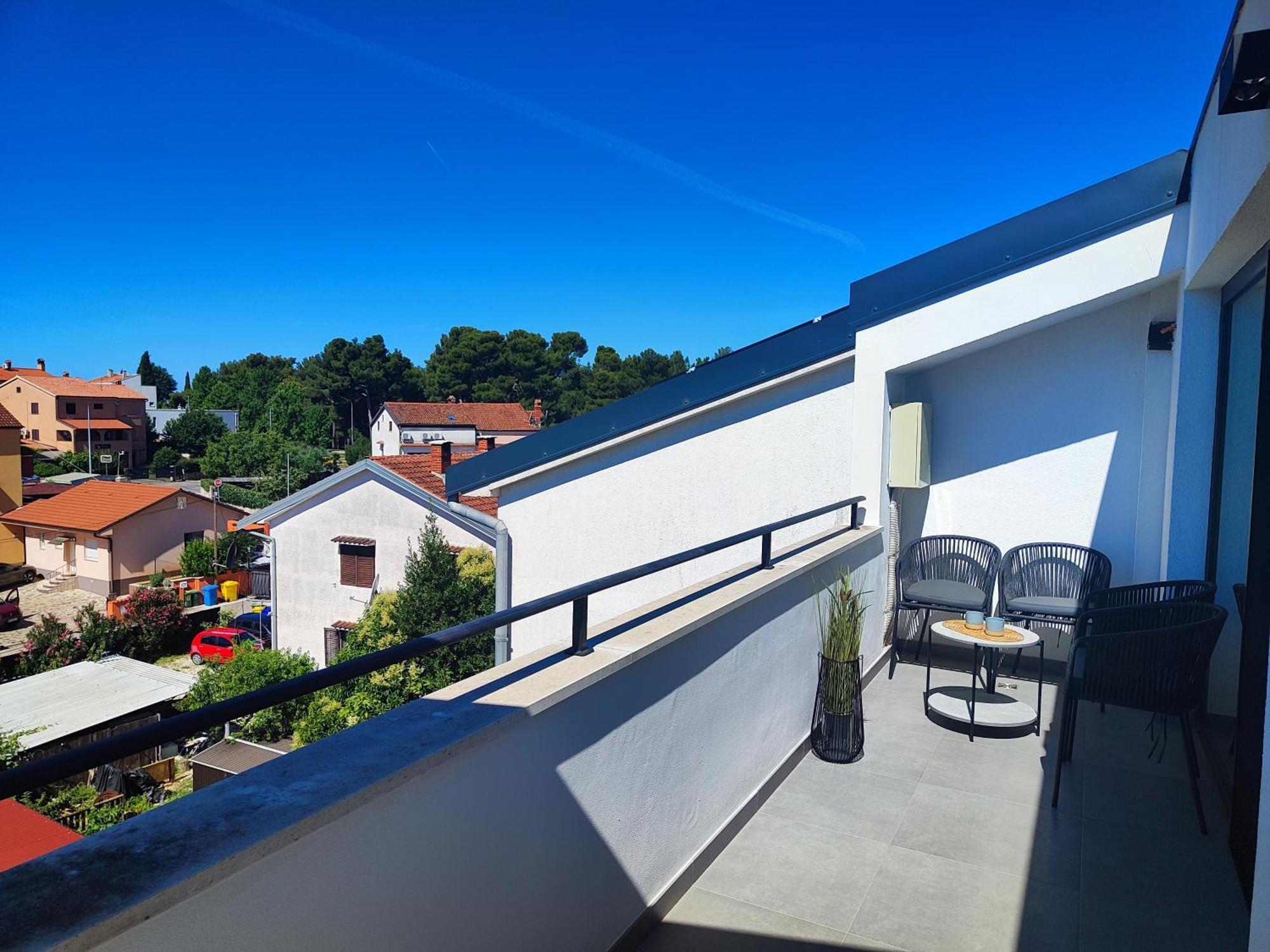 Apartments La Scogliera Ровинь Экстерьер фото